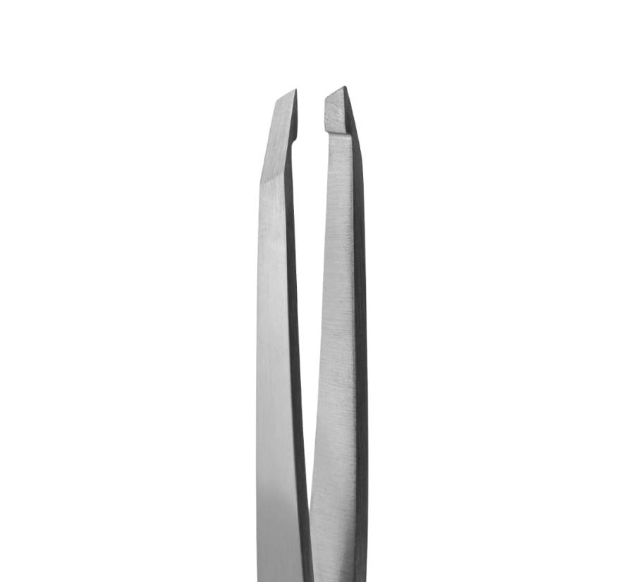 Пинцет Platinum для бровей, скошенный